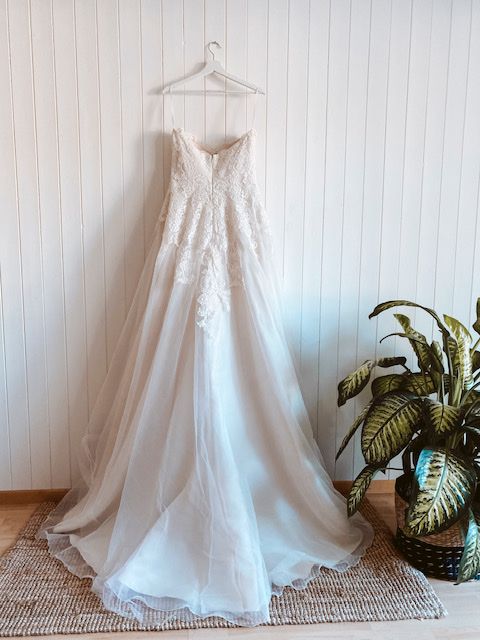Kleider: Brautkleid A-Linie – Gebraucht aus Riehen von Tigger89
