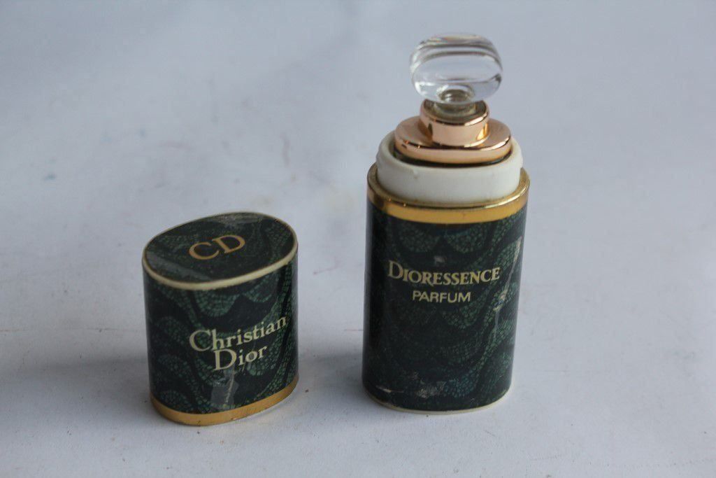 Dior Flaconi: DIOR Flacon de parfum Dioressence – Usato da Vandoeuvres venduto da Dom-Tom 2