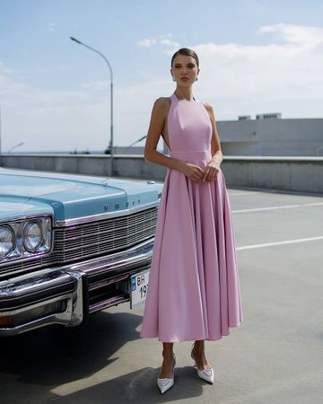 Rosa Elegant Midi Dress with Bow Size: S