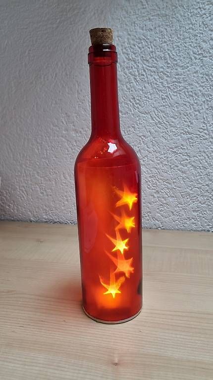 Altro in Stoviglie & Bicchieri: Glasflasche mit Sternen – Usato da Zwingen venduto da fischli1504