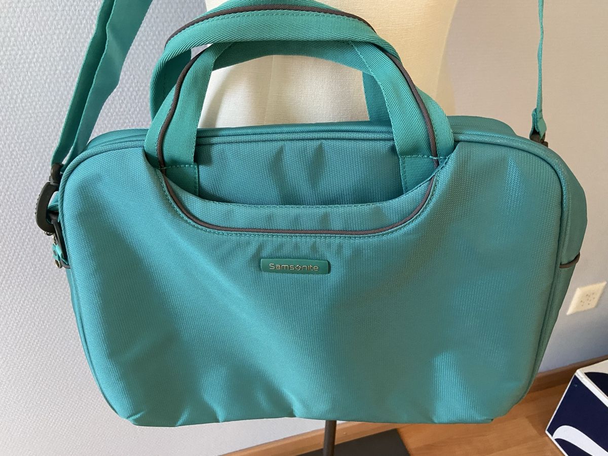 Samsonite Borse: Samsonite Laptoptasche, Top Zustand! – Usato da Sargans venduto da Ajom_3 1