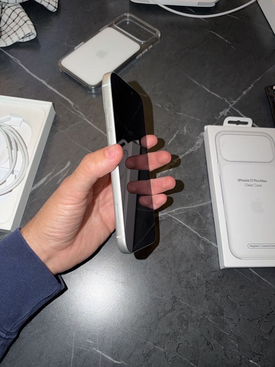 Apple Telefoni cellulari / Smartphones: Iphone 17 pro max 256GB – Usato da Schlieren venduto da nmo_6tnk 4