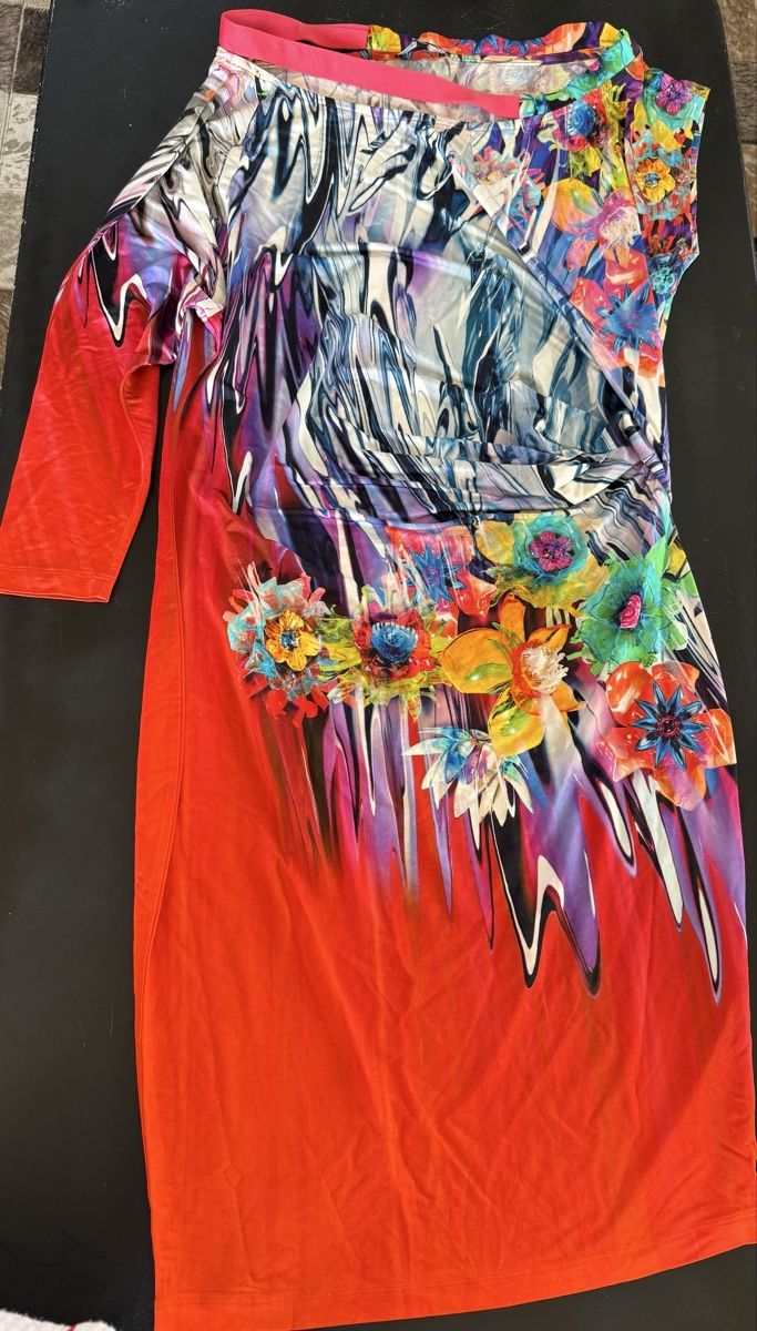 Vestiti: Robe  motif fleuri, taille M – Usato da Vernier venduto da ley_yqh9 2