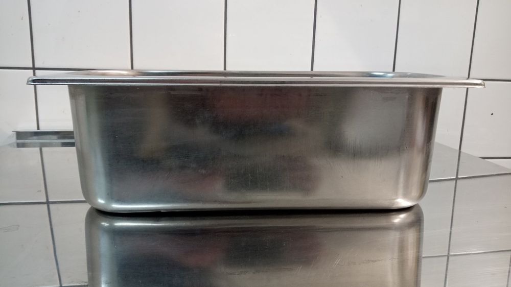 4-teiliges Edelstahl-Aufbewahrungsset Mit Deckel (10x8x3 Zoll) – Spülmaschinenfest & Stapelbar