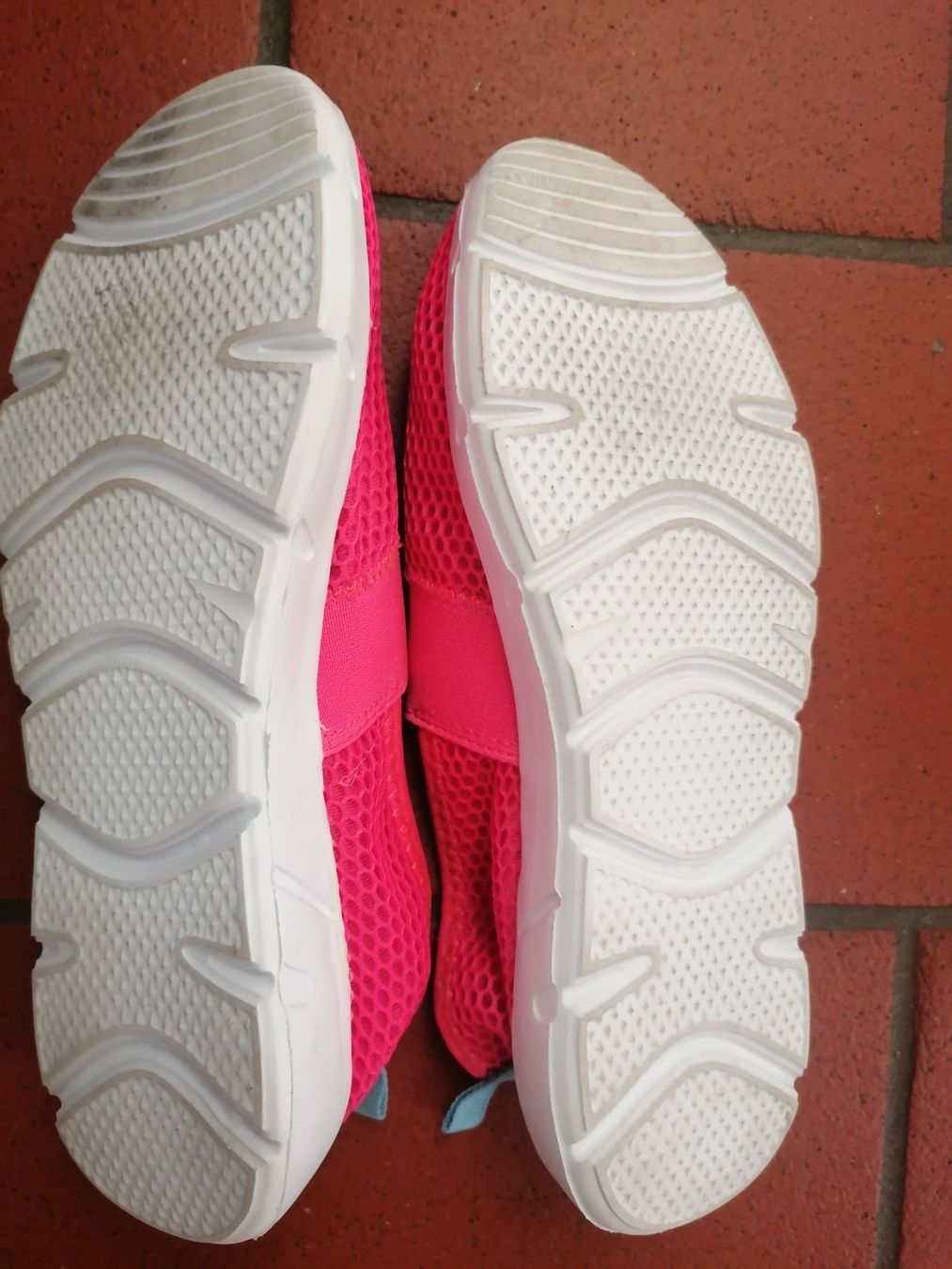 Scarpe da donna: Leichter Schuh gr 37 – Usato da Bedigliora venduto da Dolcezza0 2
