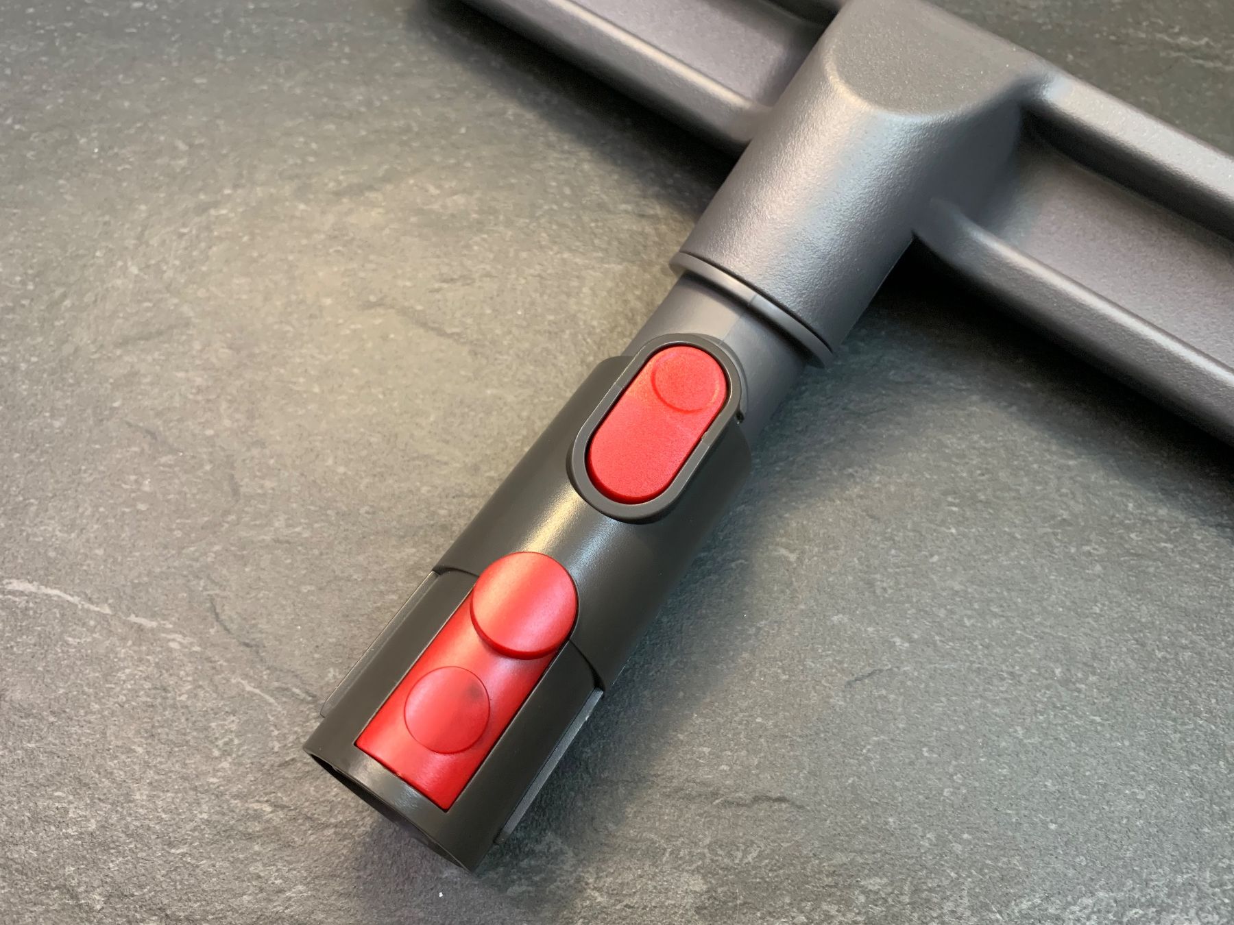 Aspirapolveri & Accessori: Bodendüse für Dyson Staubsauger – Nuovo e nell'imballaggio originale da Aarburg venduto da 2..0 4
