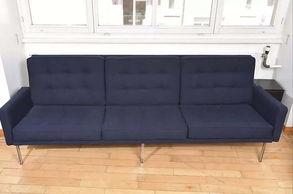 Divani: Florence Knoll Parallel Bar Sofa – Usato da Zürich venduto da IndividumCH 4