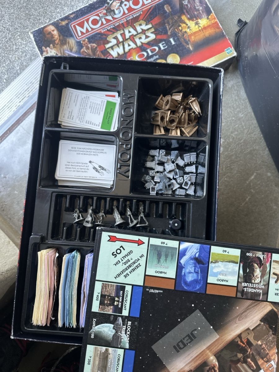 Hasbro Jeux: Star Wars Monopoly – Défectueux à Langendorf par forst50