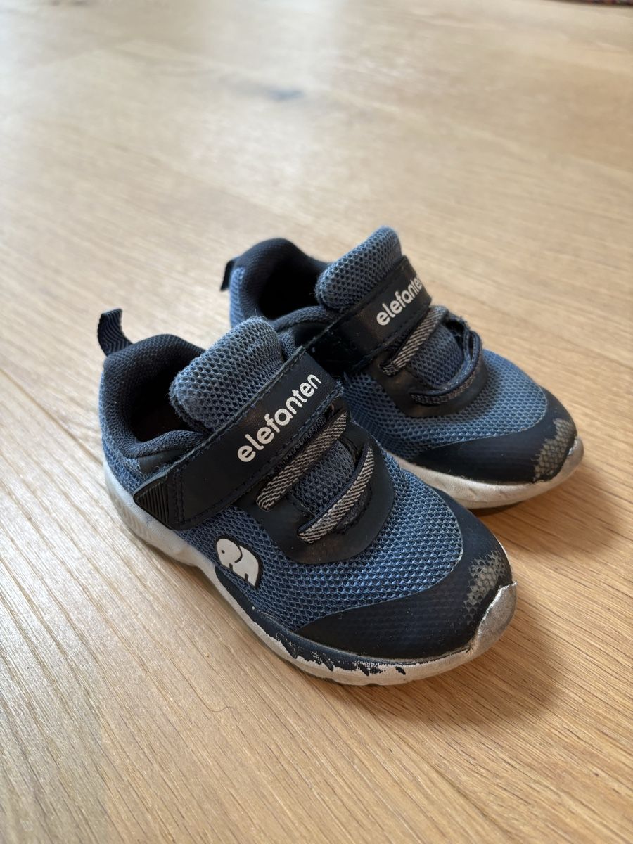 Elefanten Scarpe per ragazzi: Elefanten Sneaker Lauflerner Grösse 21 – Usato da Gebenstorf venduto da Sandra01031