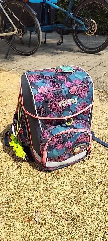 Ergobag Kindertaschen: Ergobag Schulthek cubo – Gebraucht aus Riehen von Ovi2017