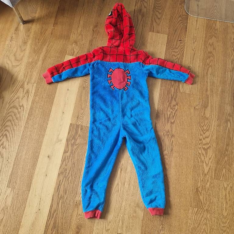 C&A Tute: Spiderman Overall 122 – Usato da Sarnen venduto da C_Bolt 1