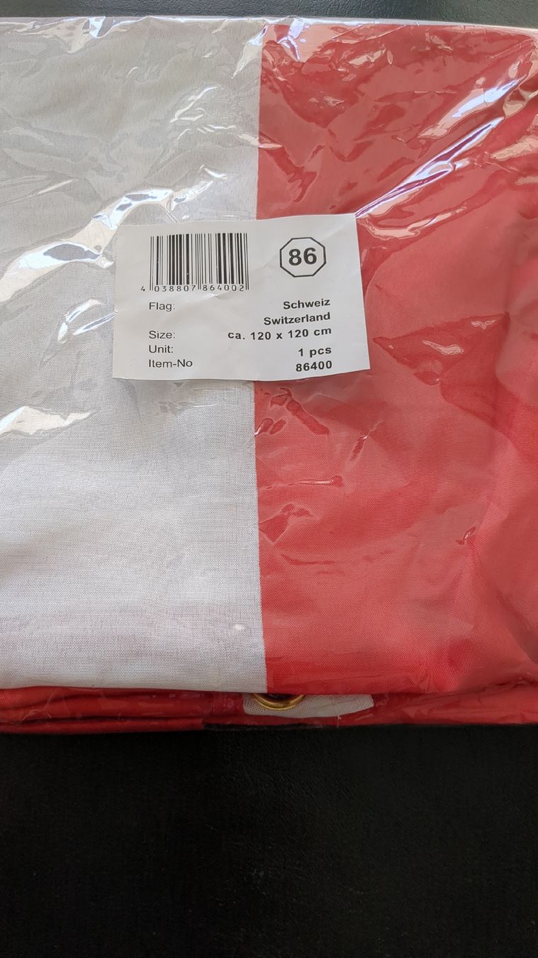 Bandiere: Schweizer Flagge, 120x120 cm, Neu & Originalverpackt! – Nuovo e nell'imballaggio originale da Randa venduto da est_m9n9