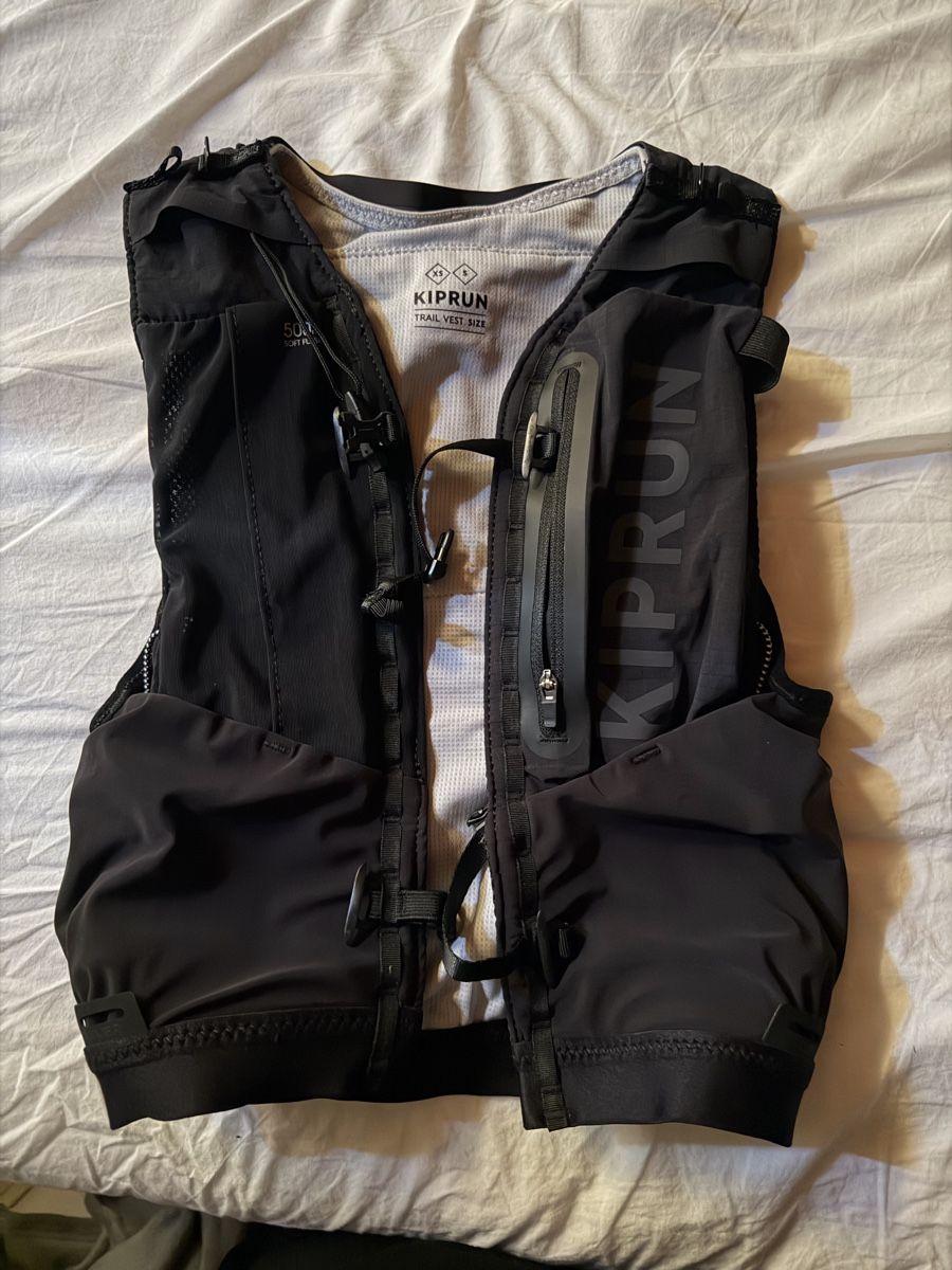 Sacs à dos: Sac trail compétition Kiprun 5L – Neuf (Voir description) à Onex par mon_6m8g
