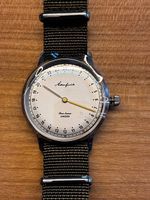 Neue Akerfalk Uhr - First Season Silver White Green NATO
