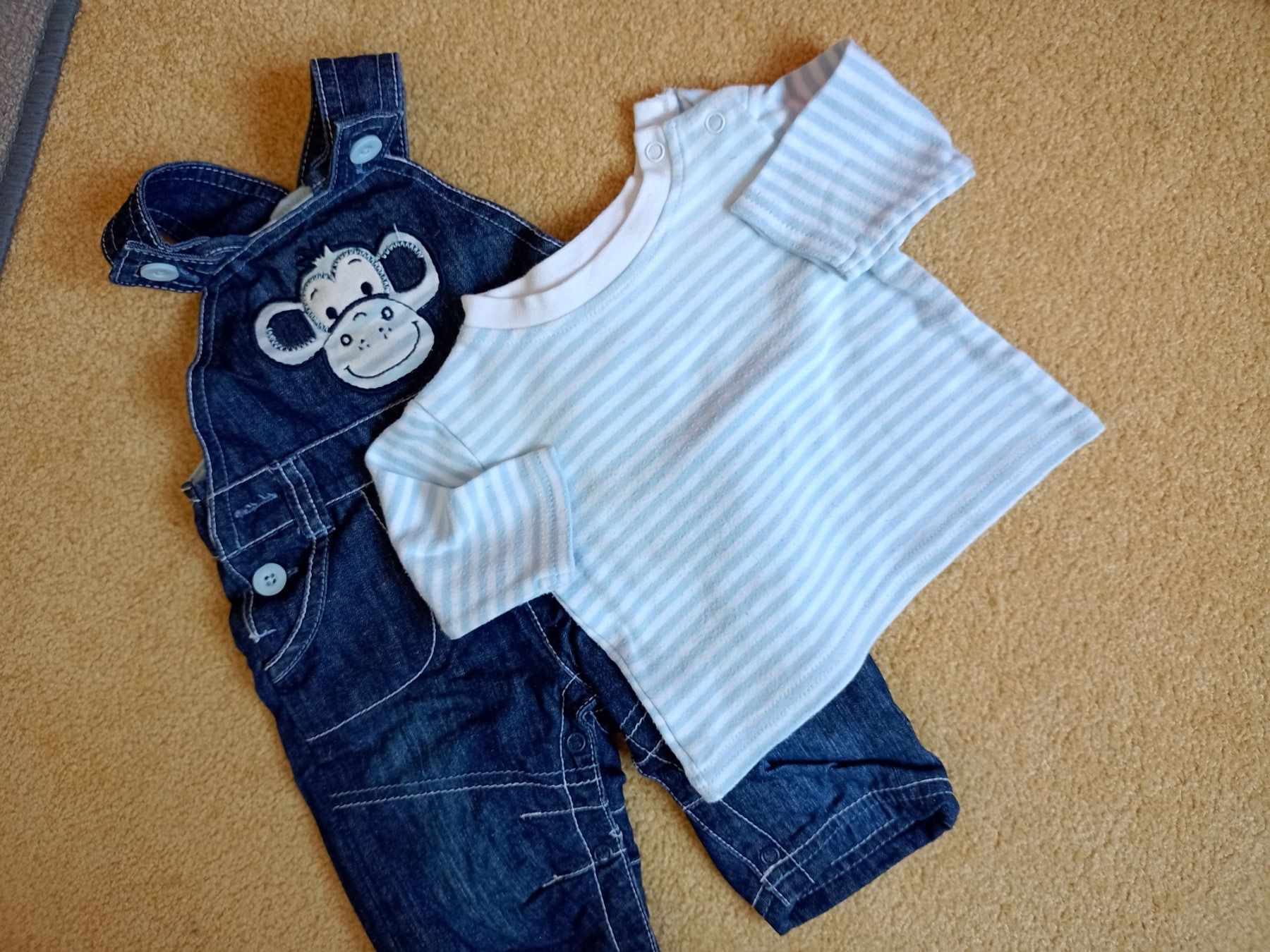 Pantaloni: Latzhosenset, Gr. 62 – Usato da Winterthur venduto da voan 1