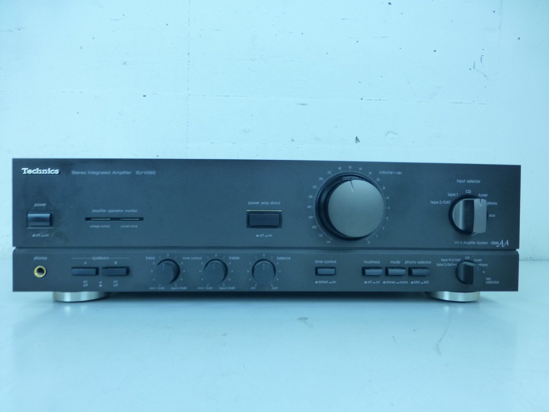 Technics Verstärker: Technics SU-V560 Class AA Stereo Verstärker – Gebraucht aus Fahrweid von gruenezahn