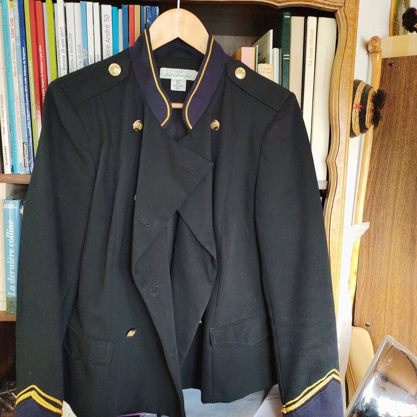 Giacche: Veste dame – Usato da La  Tour-de-Trême venduto da Kotochunko 2