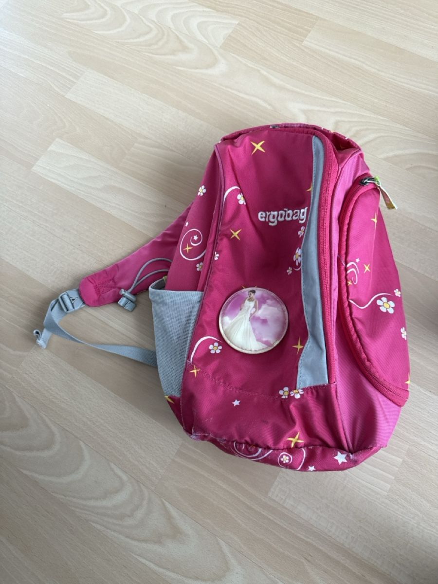 Ergobag Borse & Zaini: Ergobag Schulthek Set Prinzessin, inklusive Turnrucksack – Usato da Ufhusen venduto da yuyu75 1