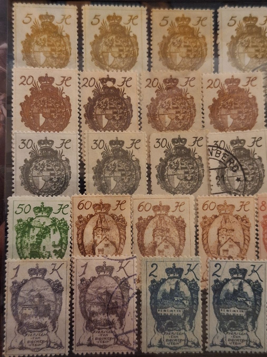 Tous les timbres: Liechtenstein div. Wappenmuster  – D'occasion à Balgach par SIMEON27 3