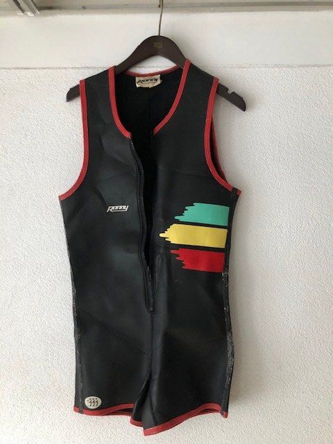 Completi: Neopren-Anzug "Shorty" RONNY, Gr. M – Usato da Frauenfeld venduto da Nuss620