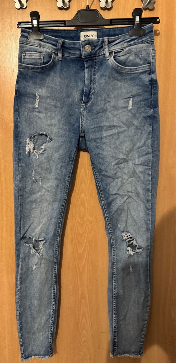 Only Jeans: ONLY Jeans mit Rissen – Neu (gemäss Beschreibung) aus Ins von maximal_30CHF