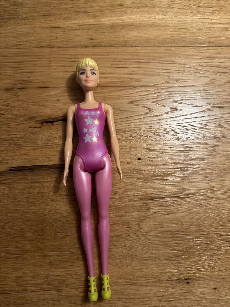Bambole: Gymnastik Barbie – Usato da Wettingen venduto da Sternetaenzerin
