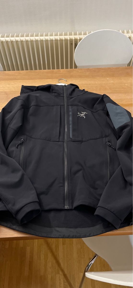 Arcteryx Giacche: Arcteryx - Gamma MX, Herren Grösse M, Softshelljacke – Usato da Kriens venduto da horizon_eleven