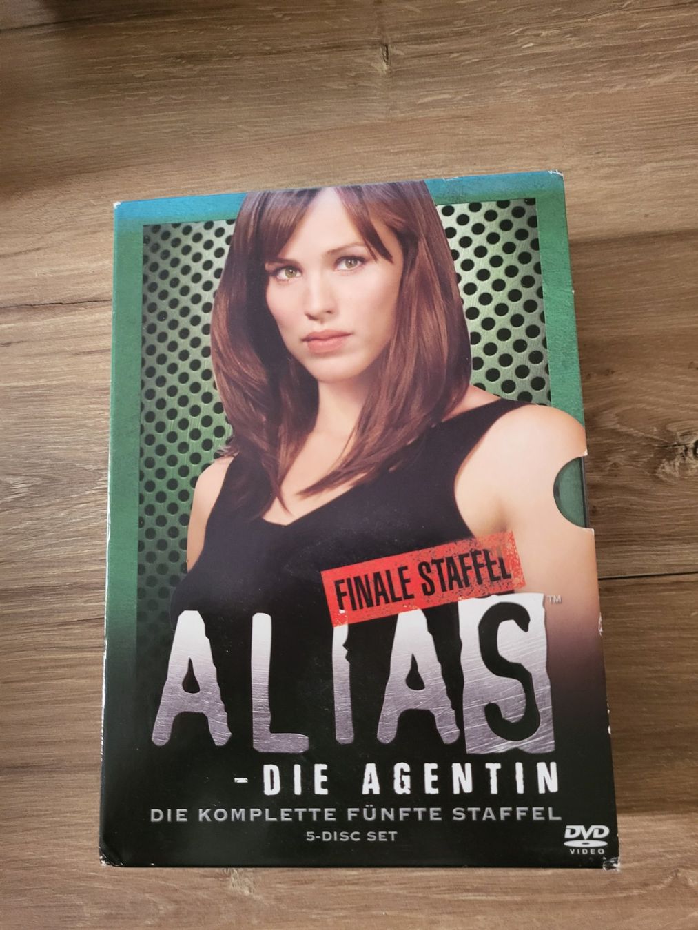 Tutti i DVDs: Alias, die Agentin – Nuovo (secondo la descrizione) da Sevelen venduto da Cleo82
