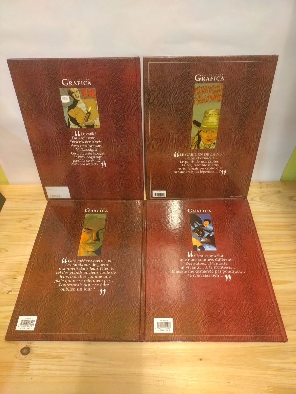 Fumetti: Santiag 1 à 4 dont EO TBE  – Usato da Farvagny-le-Grand venduto da LaCaverne 1