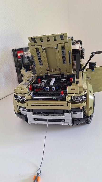 Kit di costruzioni: Lego Technic 42110 Land Rover Defender – Usato da Roggliswil venduto da Nleu 2