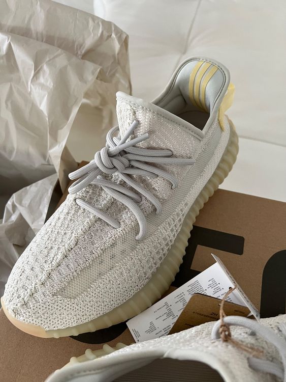 Yeezy store boost neu