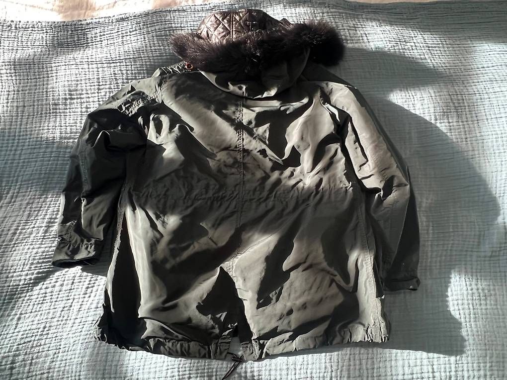 Massimo Dutti Giacche: Veste verte Massimo Dutti t.M – Nuovo (secondo la descrizione) da St-Prex venduto da feb_wd8w 1