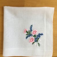 Taschentuch  mit gestickten Blumen  Mouchoir  Vintage