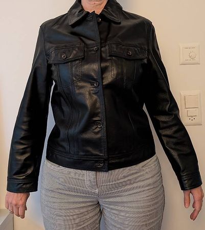 "Betty Barclay"-Nappa-Lederjacke in Gr. 36