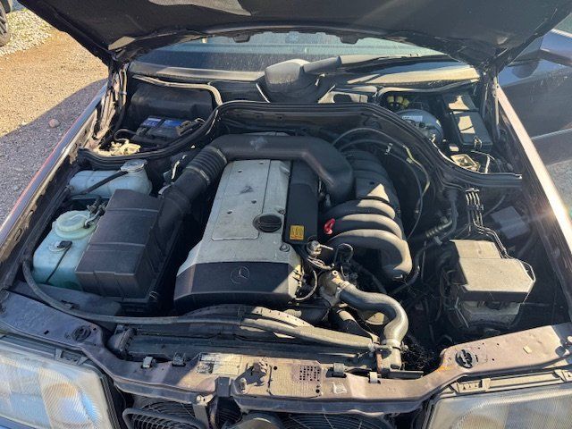 Mercedes-Benz Autos: Mercedes E320 Coupe W124 – D'occasion à Weinfelden par paw14 9