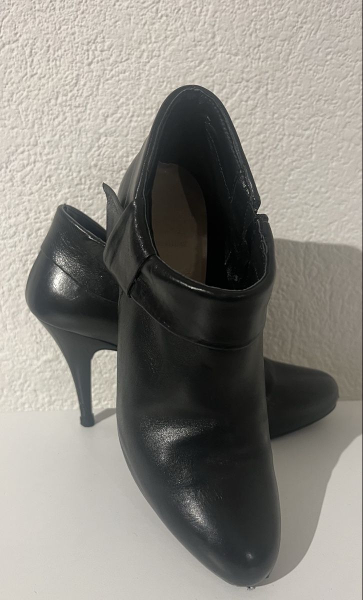 Chaussures femmes: Chaussures à talons hauts, taille 38 – D'occasion à St-Pierre-Clages par ste_xk6p