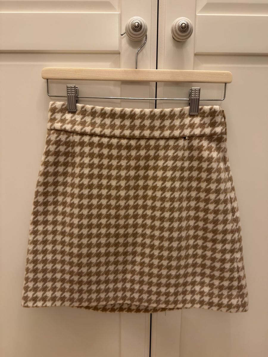 Hugo Boss Gonne: BOSS - NEW skirt size 36 – Nuovo (secondo la descrizione) da Thalwil venduto da Iconicfashion 1