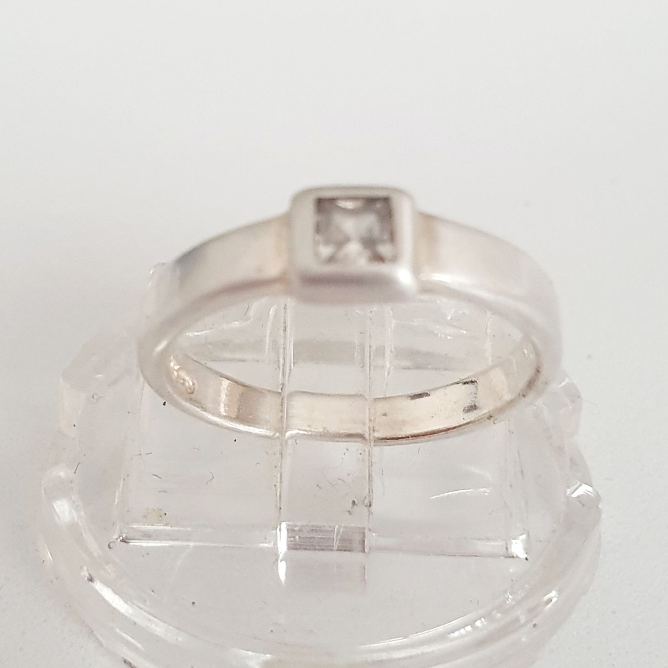 Anelli: schlichter 925er Sterlingsilber-Ring gr 15,4mm – Usato da Kreuzlingen venduto da Wunderkiste123 1