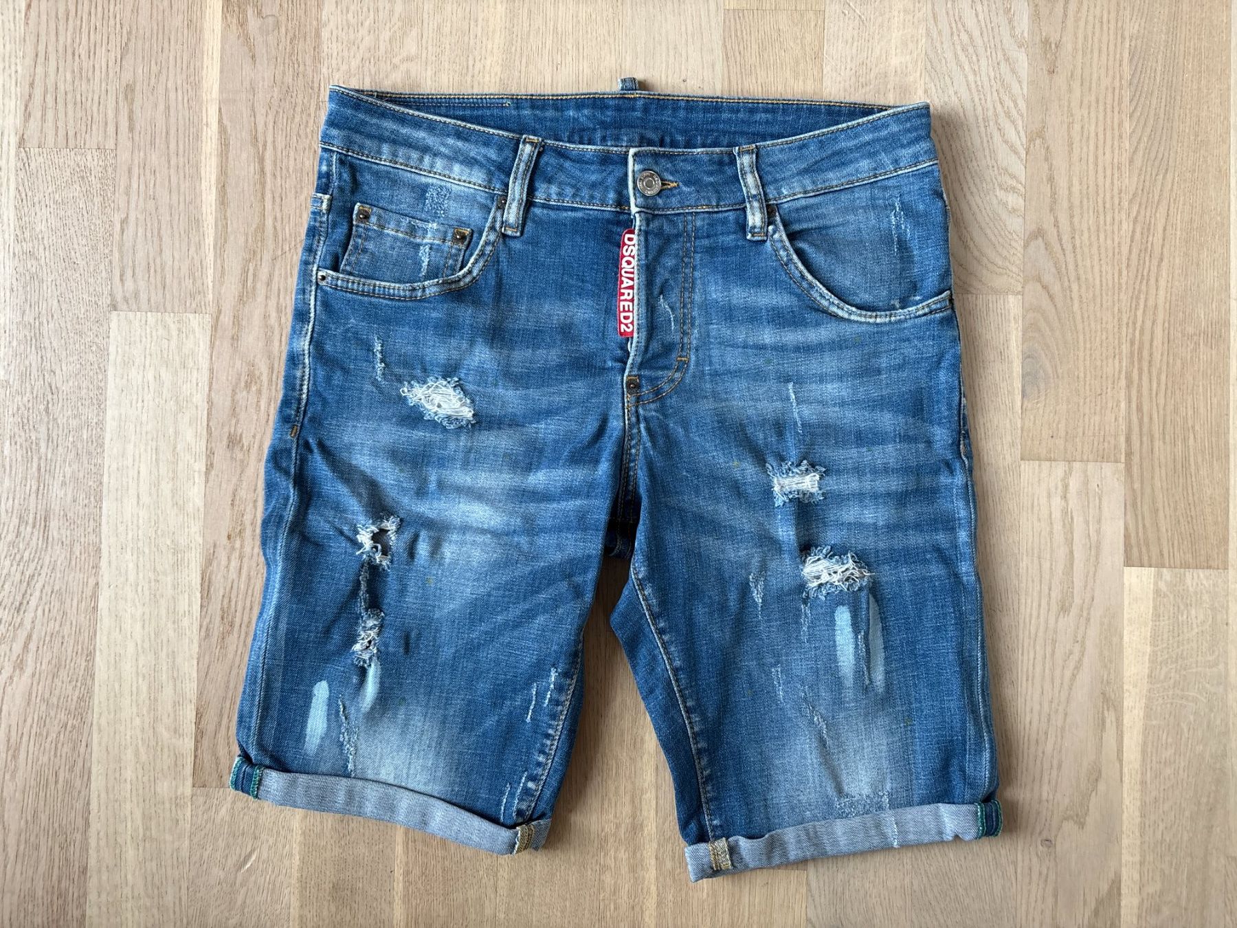 Dsquared2 Pantaloni: Dsquared2 cool guy jeans shorts – Usato da Elgg venduto da Jo_Naj 1