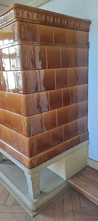 Altri mobili d'antiquariato: Kachelofen – Usato da Freidorf venduto da Hapeko
