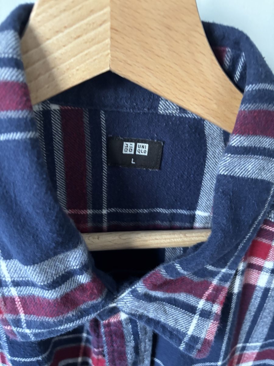 Camicie: Uniqlo Shirt L – Usato da Mellingen venduto da Guilhermefurlan 1