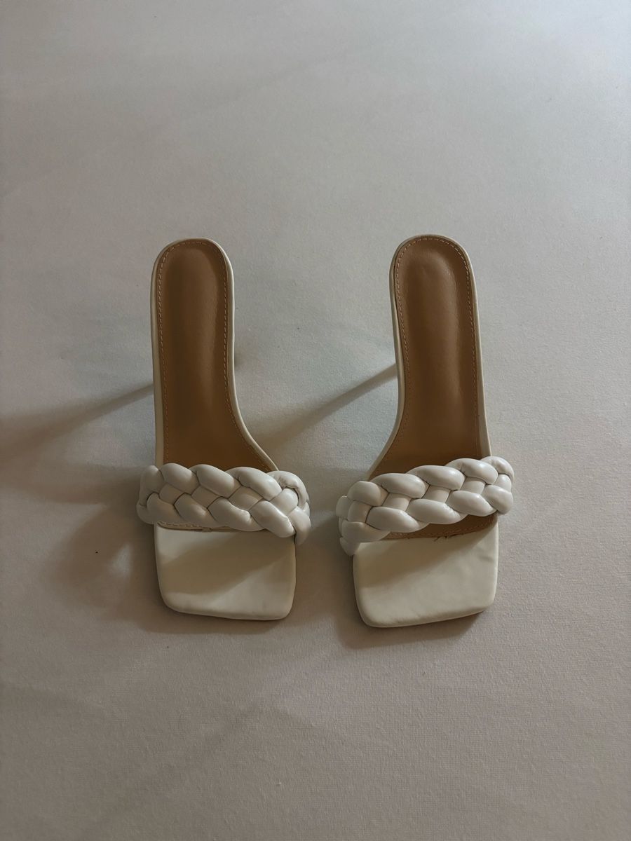 Schuhe für Mädchen: talon taille 39 – Neu (gemäss Beschreibung) aus Vouvry von sha_rk5q