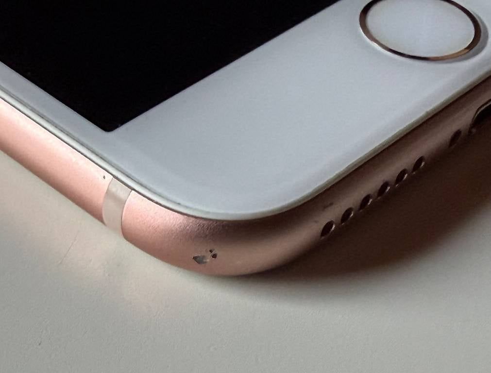 Handys / Smartphones: Sehr gut erhaltenes iPhone 8 – Gebraucht aus Duggingen von carlo.longhi 3