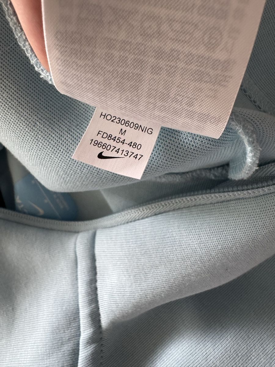 Nike Giacche: Original Nike NOCTA Set Bleu Clair – Nuovo (secondo la descrizione) da Vionnaz venduto da b_f_d_r_g 9