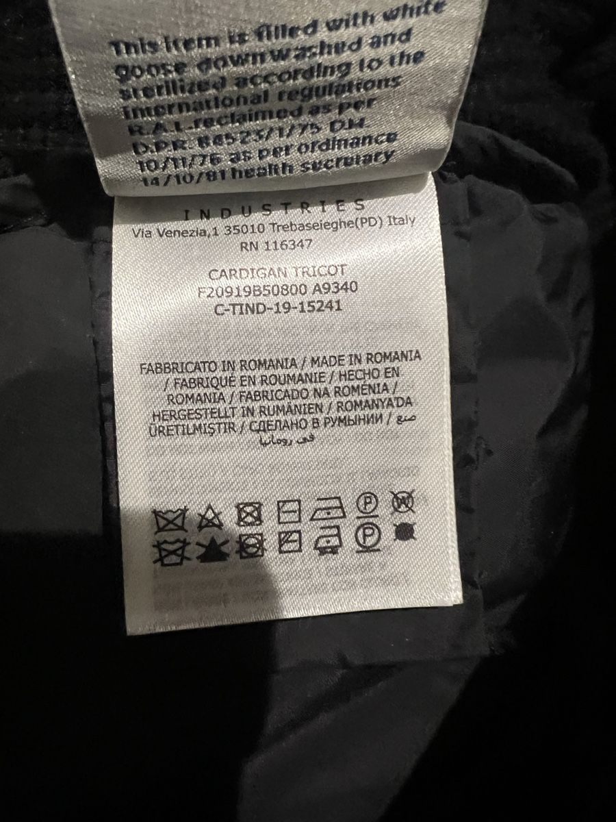 Moncler Giacche: Original Moncler Cardigan M – Usato da Zürich venduto da Walllstreet 5