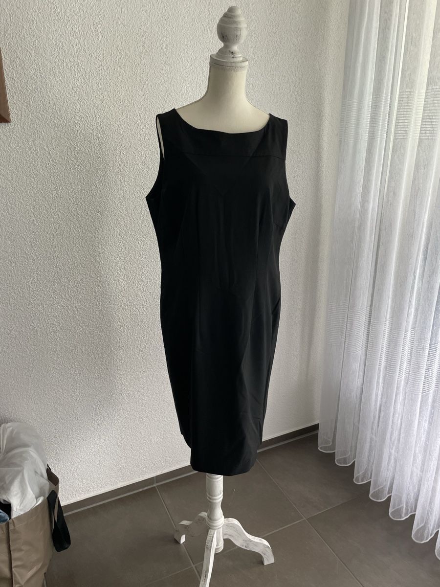 C&A Vestiti: Schwarzes, casual Kleid (C&A) – Usato da Zug venduto da azr_gst2