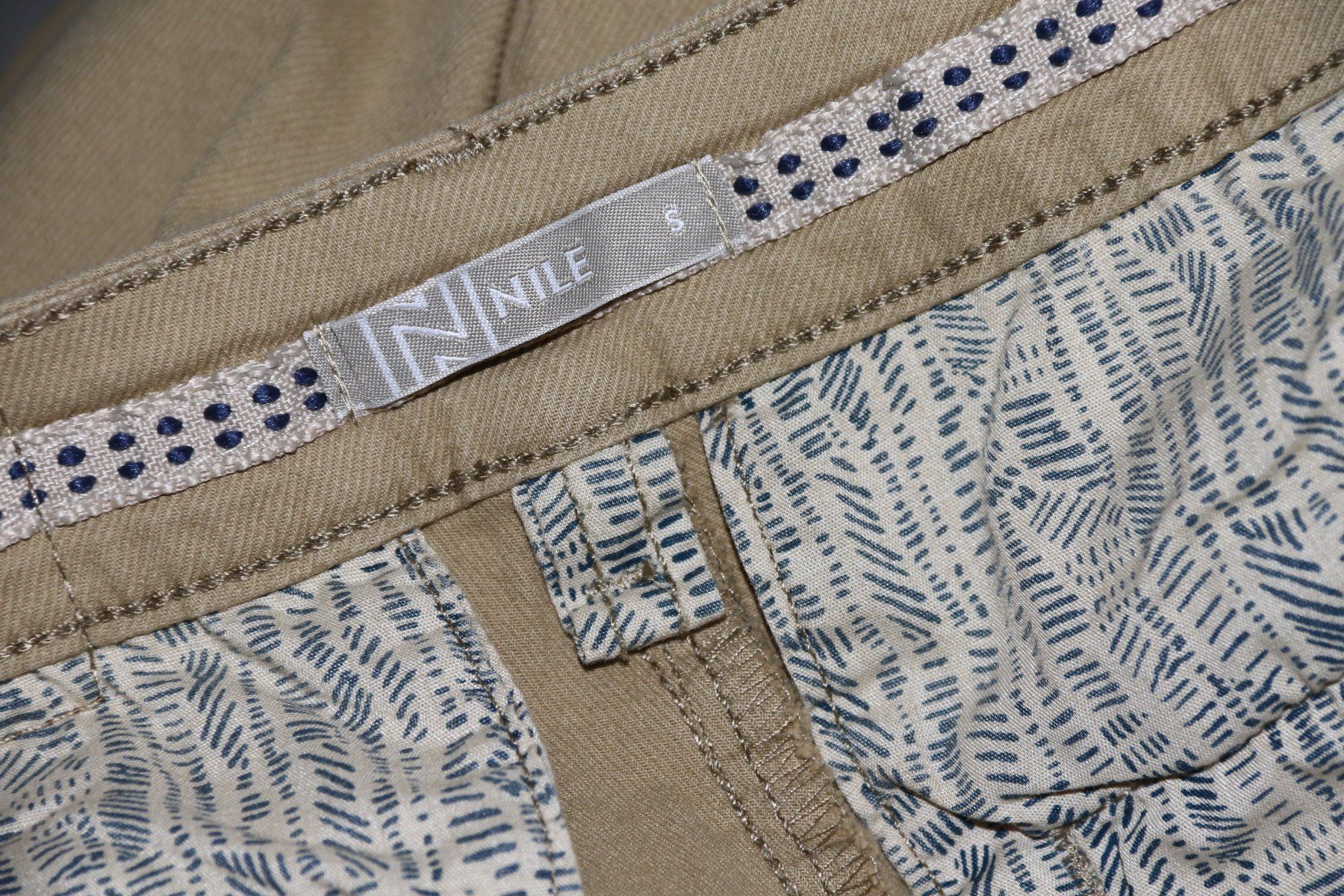 Nile Pantaloni: NILE lässige neue Hose eher Gr.M – Nuovo (secondo la descrizione) da Oberwil-Lieli venduto da Svetlana28 6