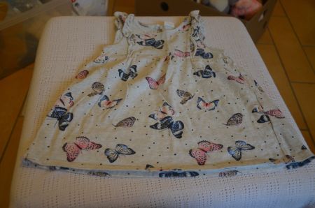 TAILLE 86 -  JOLIE ROBE
