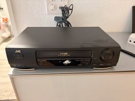 JVC HR-J668EU Videorekorder mit Super Long Play, gut erhalte