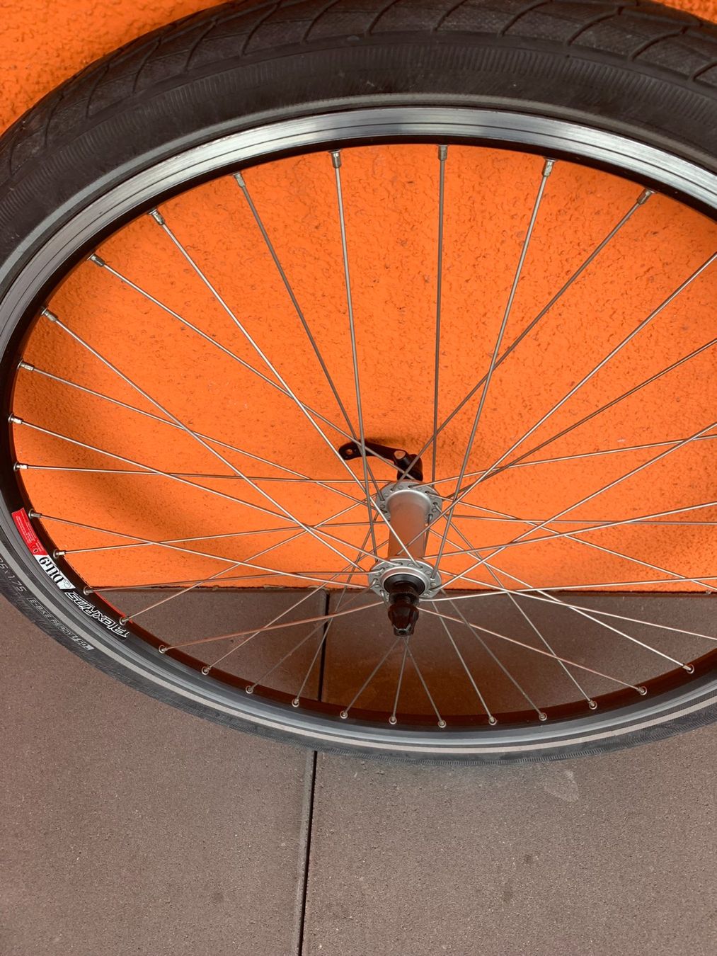 Pezzi di ricambio: Vorderrad E-Bike 26 Zoll – Nuovo (secondo la descrizione) da schlieren venduto da pipgiu50 1